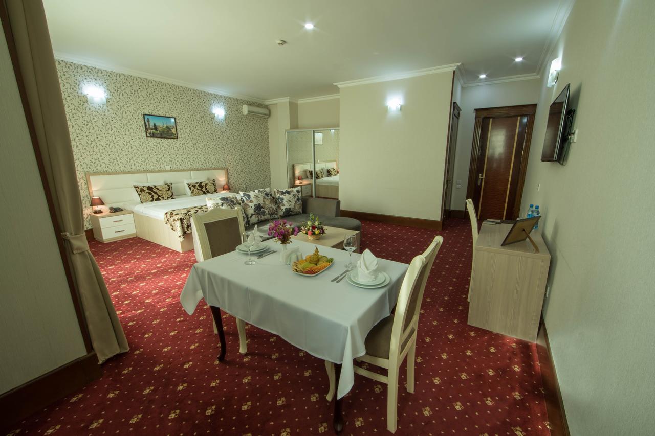 Baku Inn Hotel מראה חיצוני תמונה